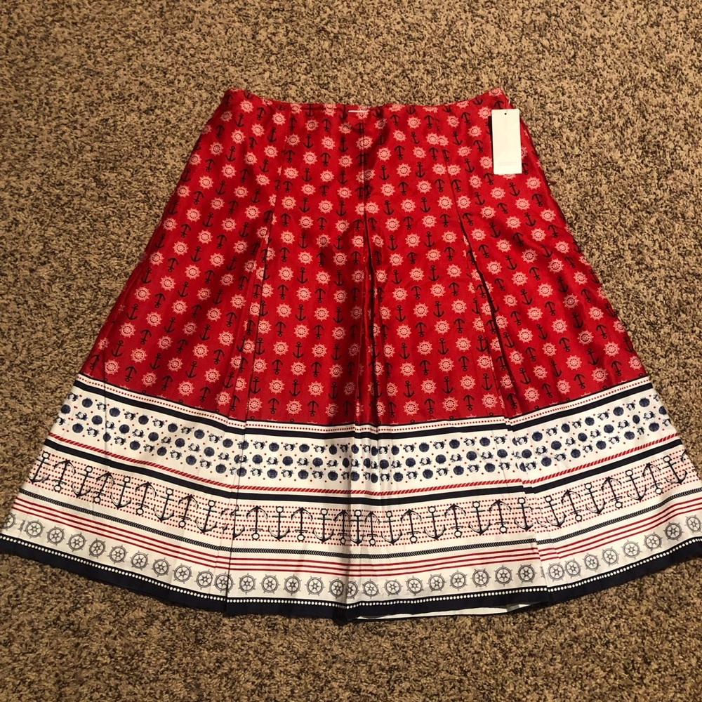 Red Patterned Women's Skirt size 4